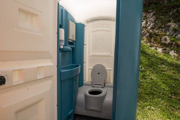 Best Portable restroom trailer rental  in Saint Davids, PA